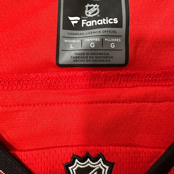 Chicago Blackhawks Authentic Fanatics Women Patrick Kane Jersey Retails $145 - Picture 11 of 13